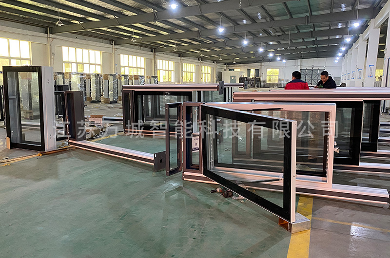 智能化時代公交候車亭燈箱實拍照片